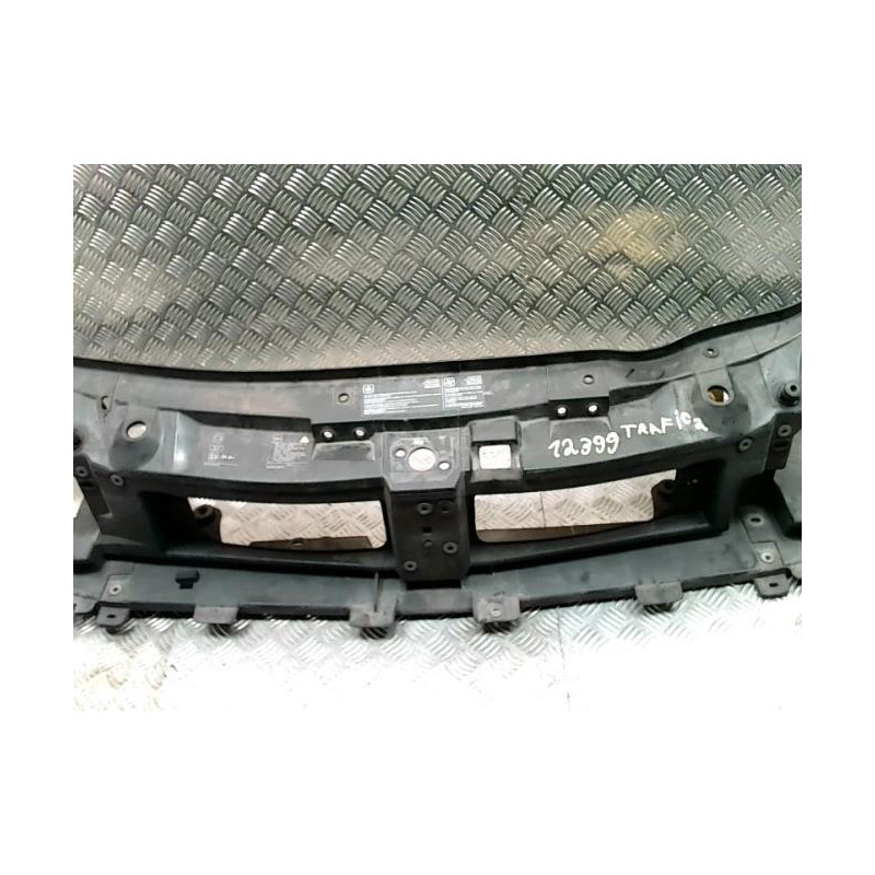 Armature avant, Masque avant RENAULT TRAFIC 2 PHASE 1 d’occasion