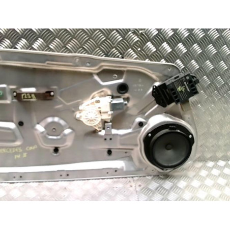 Leve vitre electrique avant gauche MERCEDES CLASSE C 204 PHASE 2 COUPE d’occasion