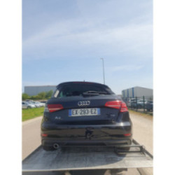 Poignee porte arriere droit AUDI A3 3 SPORTBACK PHASE 2 d’occasion