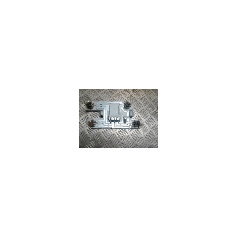 Platine feu arriere gauche RENAULT CLIO 1 PHASE 1 d’occasion