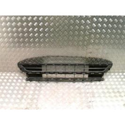 Grille de pare choc VOLKSWAGEN POLO 6 PHASE 1 d’occasion