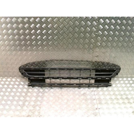 Grille de pare choc VOLKSWAGEN POLO 6 PHASE 1 d’occasion