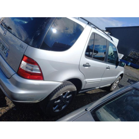 Boitier confort MERCEDES CLASSE M 163 PHASE 2 d’occasion