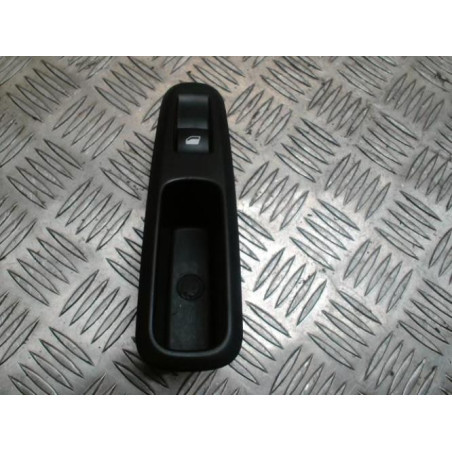 Interrupteur de leve vitre arriere droit CITROEN C4 PICASSO 2 PHASE 2 d’occasion
