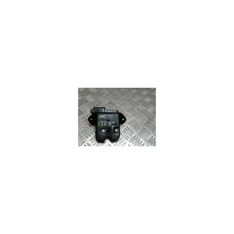 Serrure de coffre DACIA SANDERO 3 STEPWAY d’occasion
