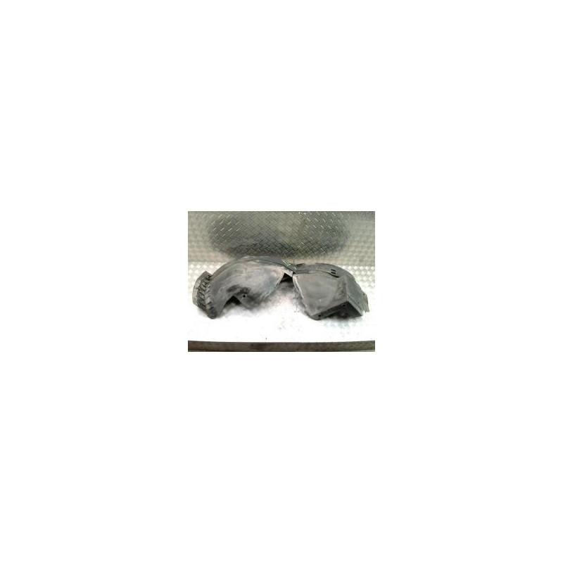 Pare boue avant droit RENAULT TRAFIC 2 PHASE 1 d’occasion