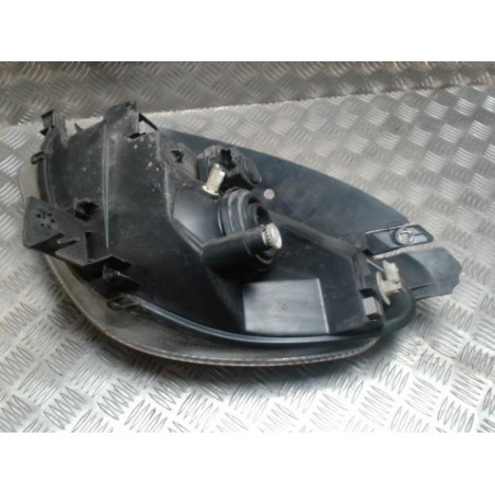 Optique avant principal droit (feux)(phare) CITROEN XSARA PICASSO PHASE 1 d’occasion