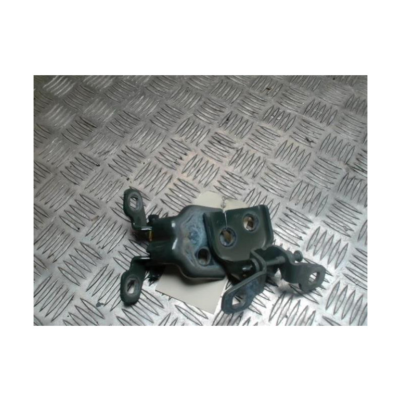 Charniere de porte avant droit DACIA SANDERO 3 STEPWAY d’occasion