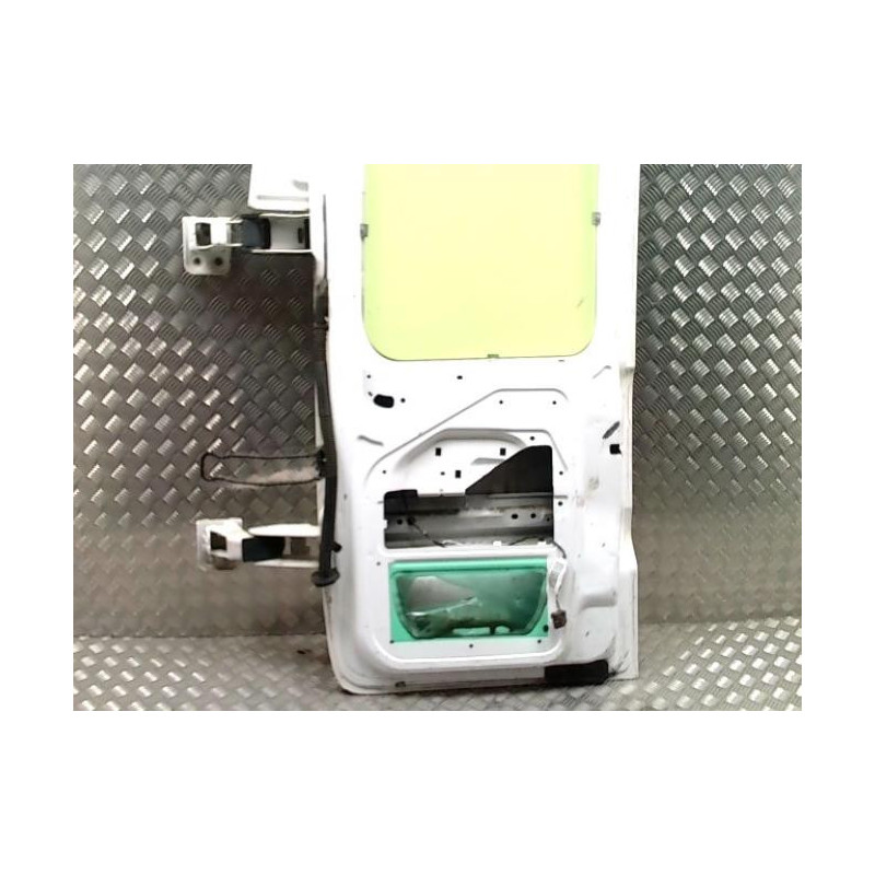 Barillet porte de coffre droite PEUGEOT EXPERT 2 d’occasion