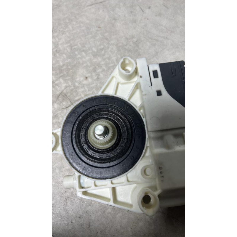 Moteur leve vitre arriere gauche RENAULT LAGUNA 3 PHASE 1 d’occasion