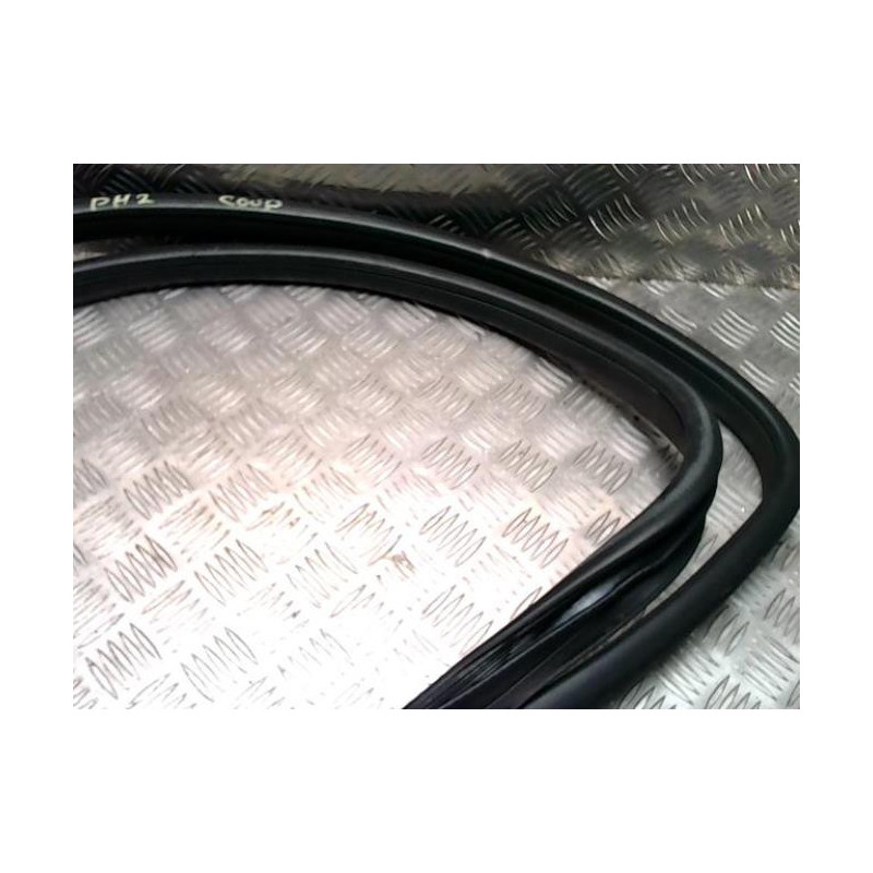 Joint de porte avant gauche MERCEDES CLASSE C 204 PHASE 2 COUPE d’occasion