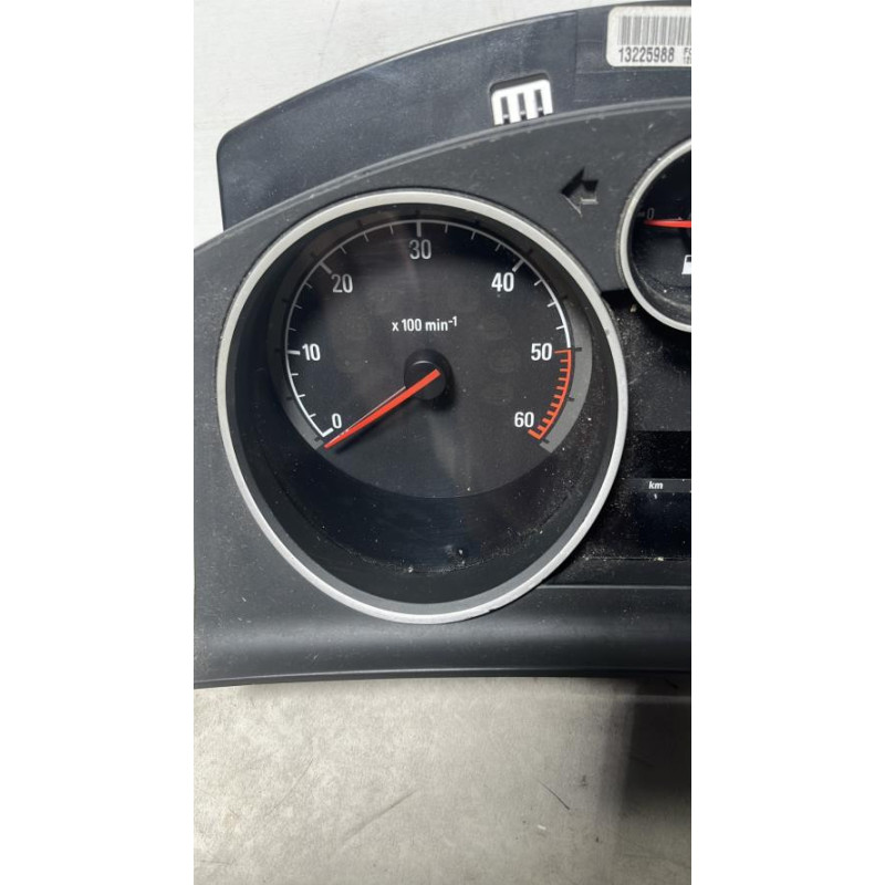 Compteur OPEL ASTRA H GTC PHASE 1 d’occasion