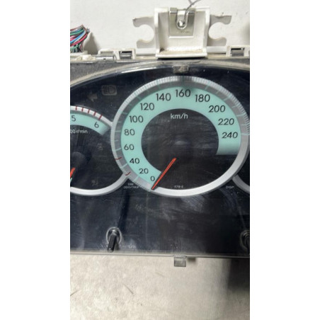Compteur TOYOTA COROLLA VERSO 2 PHASE 2 d’occasion