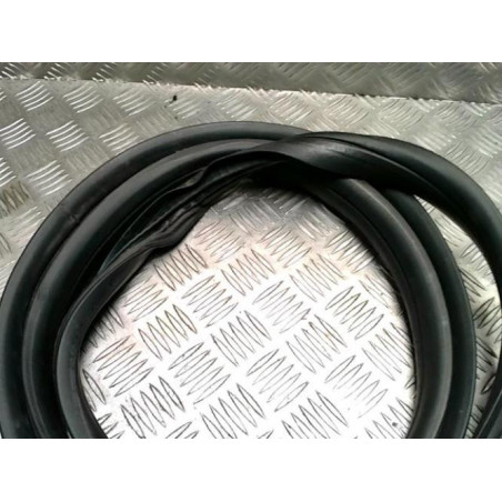 Joint de porte avant gauche PEUGEOT 107 PHASE 2 d’occasion