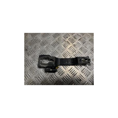 Support poignee porte avant gauche TOYOTA YARIS 2 PHASE 1 d’occasion