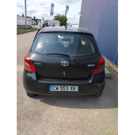 Tirant de porte arriere gauche TOYOTA YARIS 2 PHASE 1 d’occasion