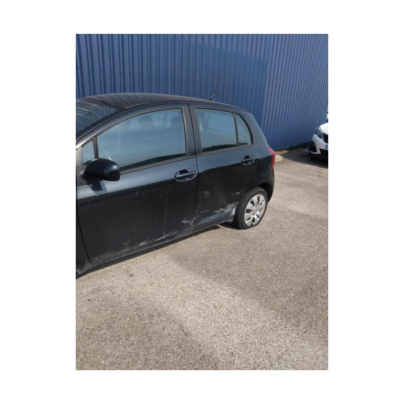 Tirant de porte arriere gauche TOYOTA YARIS 2 PHASE 1 d’occasion
