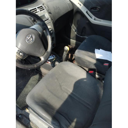 Tirant de porte arriere gauche TOYOTA YARIS 2 PHASE 1 d’occasion