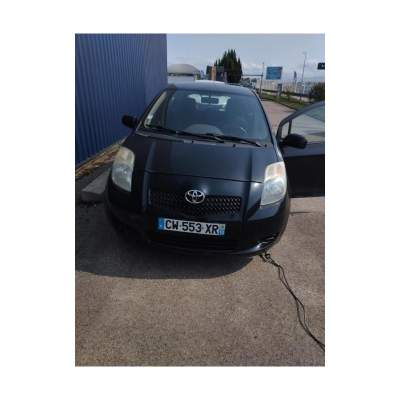Tirant de porte arriere gauche TOYOTA YARIS 2 PHASE 1 d’occasion