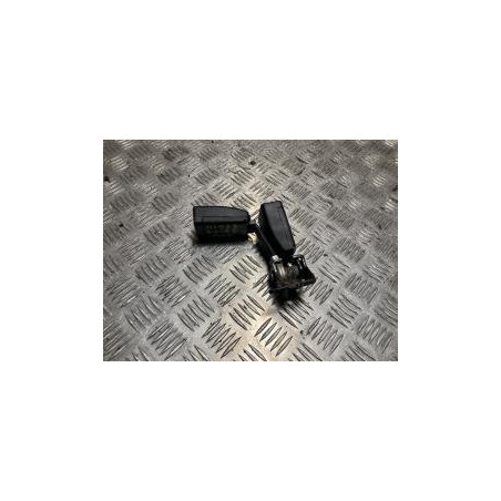 Attache ceinture arriere droit PEUGEOT 2008 1 PHASE 1 d’occasion