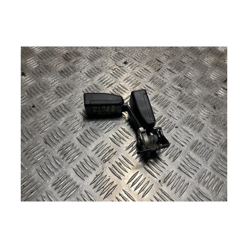 Attache ceinture arriere droit PEUGEOT 2008 1 PHASE 1 d’occasion