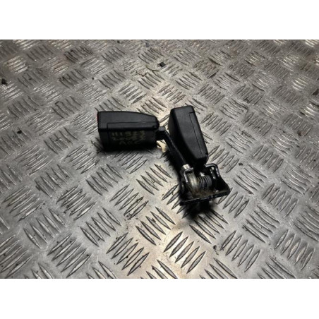 Attache ceinture arriere droit PEUGEOT 2008 1 PHASE 1 d’occasion
