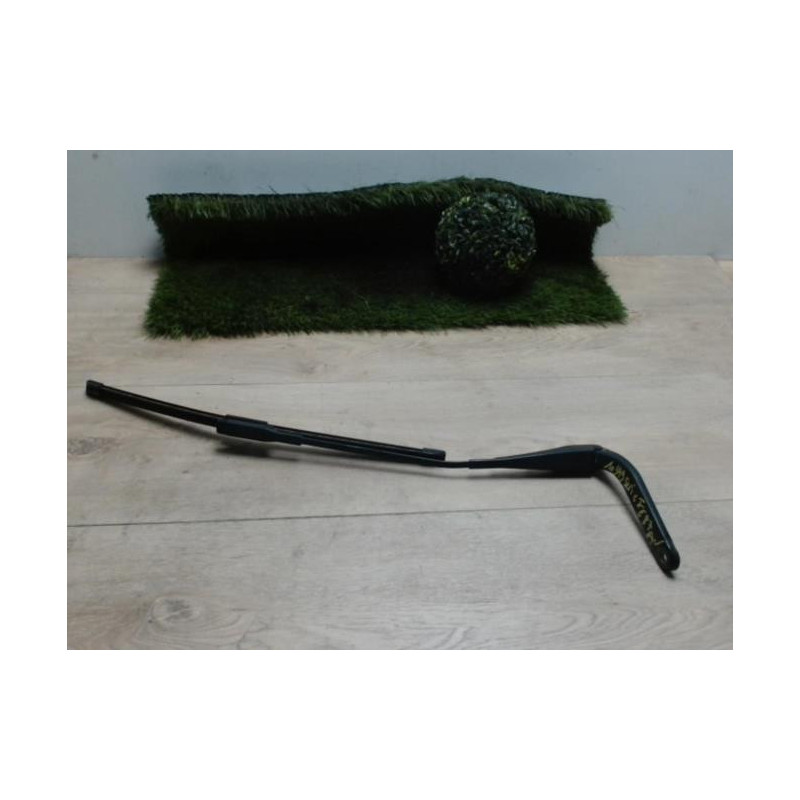 Bras essuie glace avant BMW SERIE 1 E87 PHASE 1 d’occasion