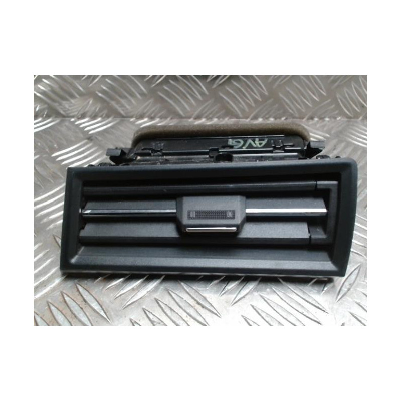 Aerateur tableau de bord avant gauche SEAT ARONA PHASE 1 d’occasion