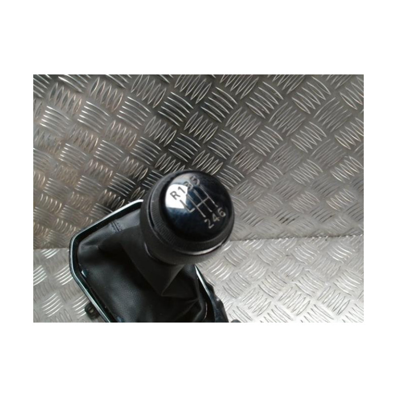 Levier de vitesses RENAULT CLIO 5 PHASE 1 d’occasion
