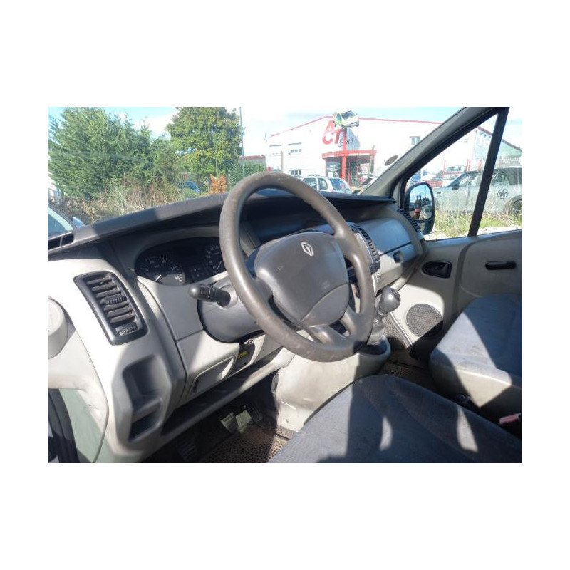 Bras essuie glace avant gauche RENAULT TRAFIC 2 PHASE 1 d’occasion