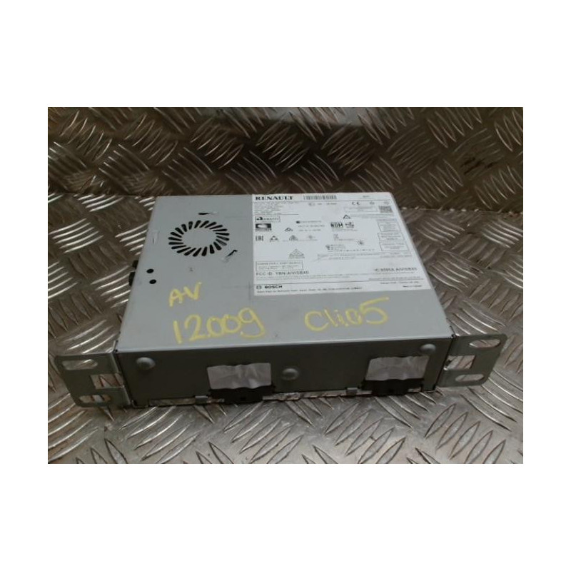 Autoradio d'origine RENAULT CLIO 5 PHASE 1 d’occasion