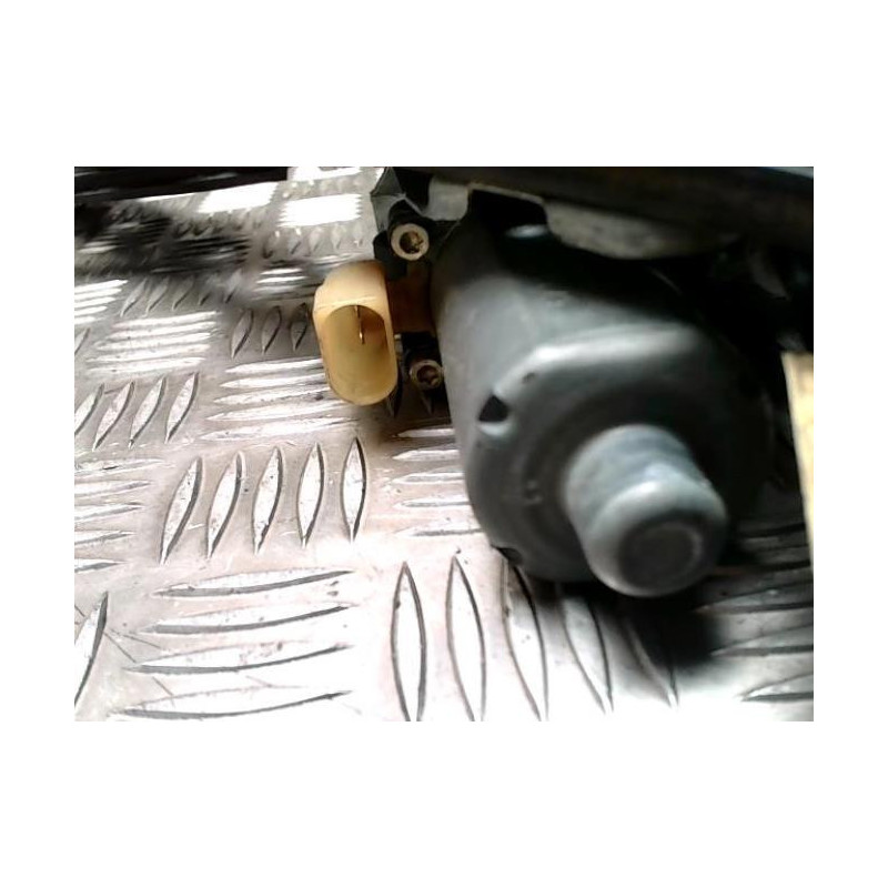 Leve vitre electrique avant gauche BMW SERIE 3 E46 PHASE 2 d’occasion