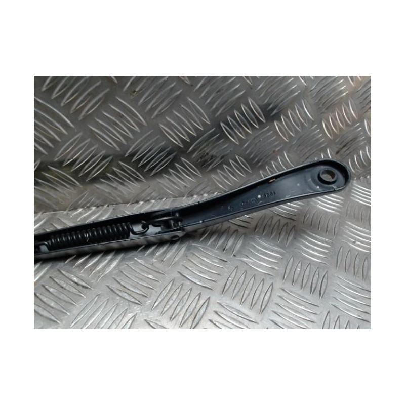 Bras essuie glace avant gauche RENAULT CLIO 5 PHASE 1 d’occasion