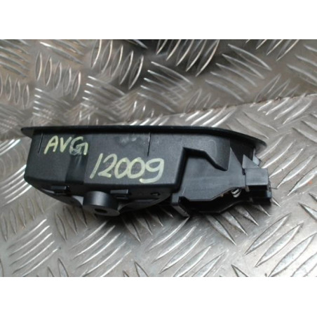 Poignee interieur avant gauche RENAULT CLIO 5 PHASE 1 d’occasion