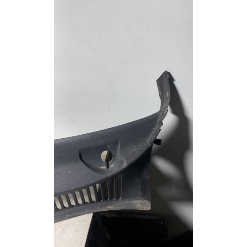 Baie de pare brise VOLKSWAGEN FOX d’occasion