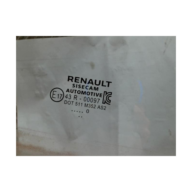 Vitre avant droit RENAULT CLIO 5 PHASE 1 d’occasion