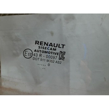Vitre avant droit RENAULT CLIO 5 PHASE 1 d’occasion