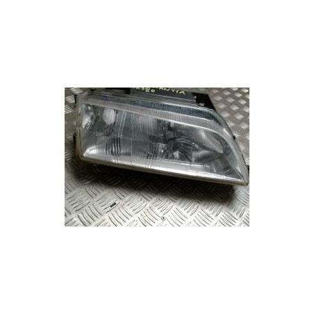 Optique avant principal droit (feux)(phare) CITROEN XANTIA PHASE 2 d’occasion