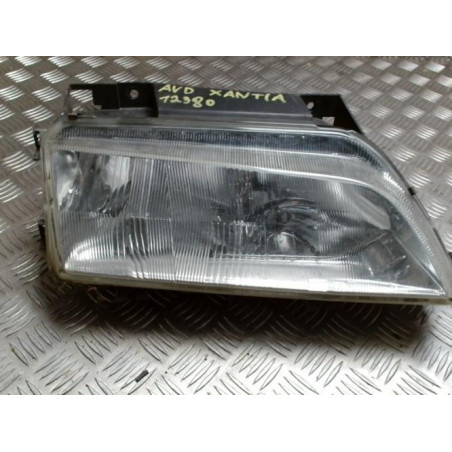 Optique avant principal droit (feux)(phare) CITROEN XANTIA PHASE 2 d’occasion