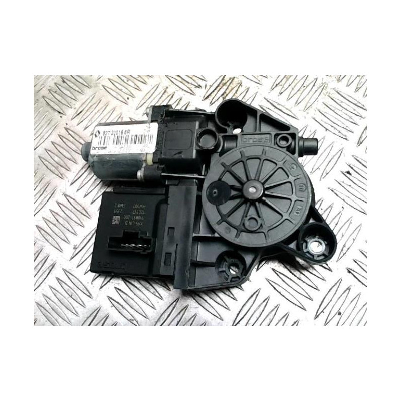 Moteur leve vitre arriere gauche RENAULT SCENIC 3 PHASE 2 d’occasion