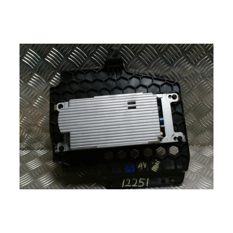 Amplificateur audio MINI MINI 2 R60 COUNTRYMAN BREAK d’occasion