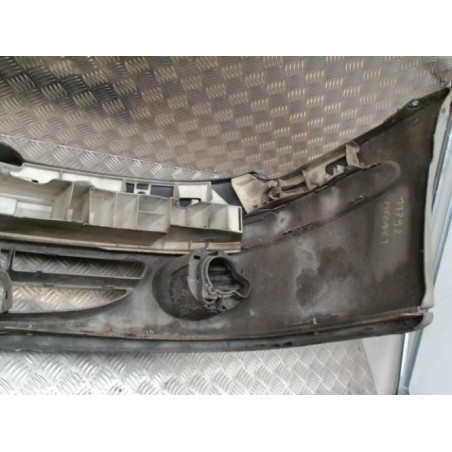 Pare choc avant RENAULT MEGANE 1 PHASE 2 d’occasion