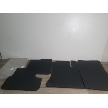 Tapis de sol MERCEDES CLASSE CLA 117 d’occasion