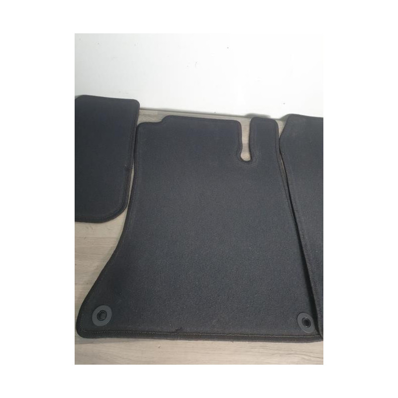 Tapis de sol MERCEDES CLASSE CLA 117 d’occasion