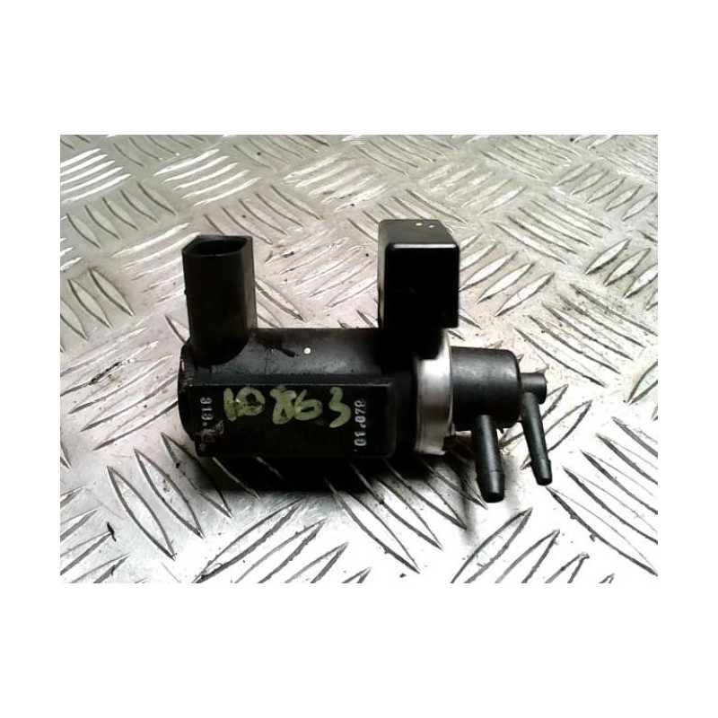Bloc electrovannes AUDI A4 2 PHASE 1 d’occasion