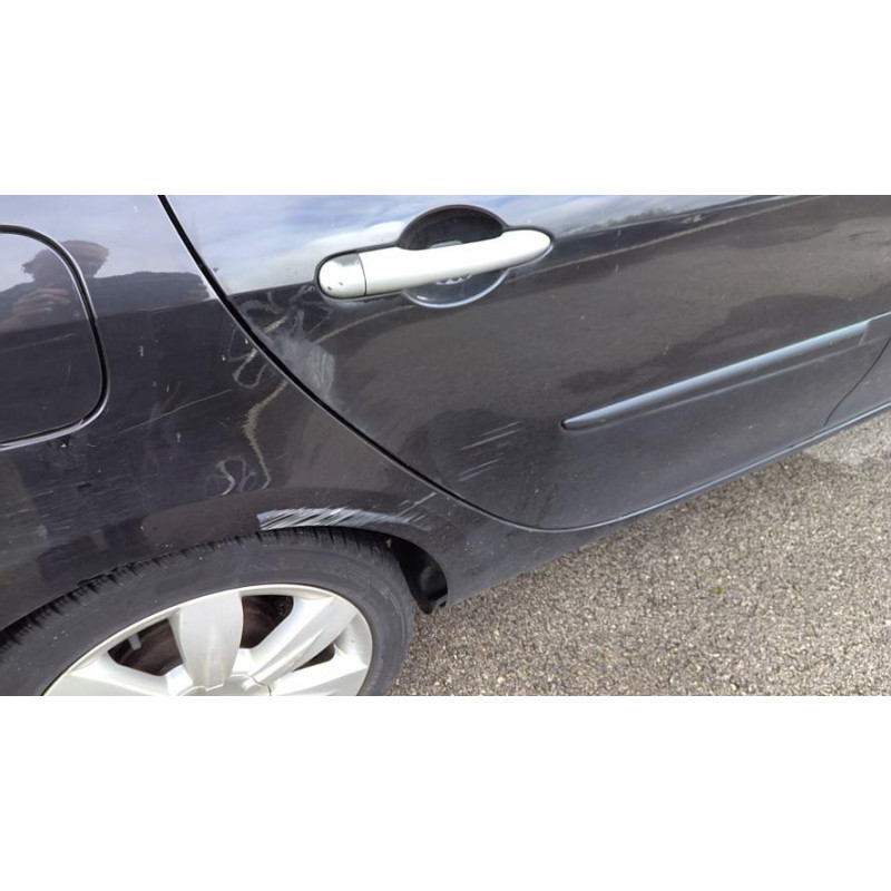 Vase de lave glace RENAULT CLIO 3 PHASE 2 d’occasion
