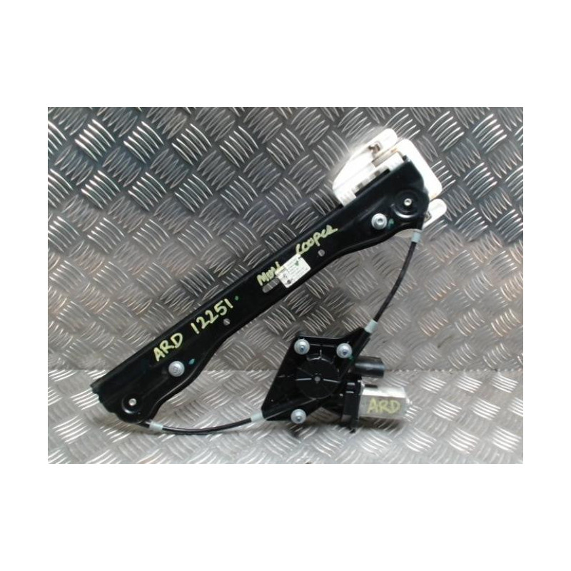 Leve vitre electrique arriere droit MINI MINI 2 R60 COUNTRYMAN BREAK d’occasion