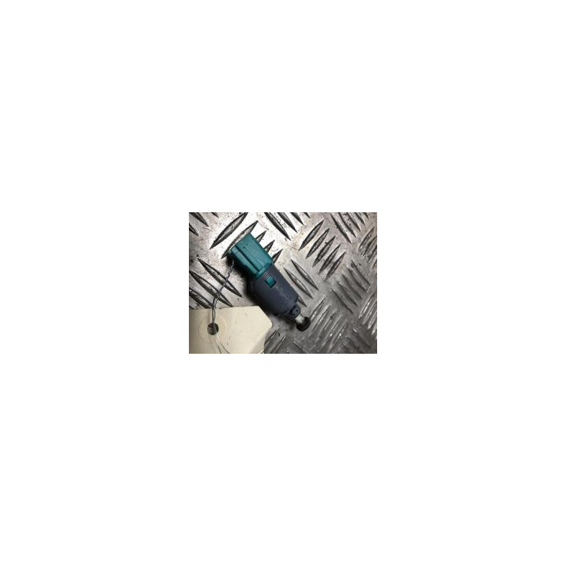 Contacteur feu stop RENAULT SCENIC 3 PHASE 3 d’occasion