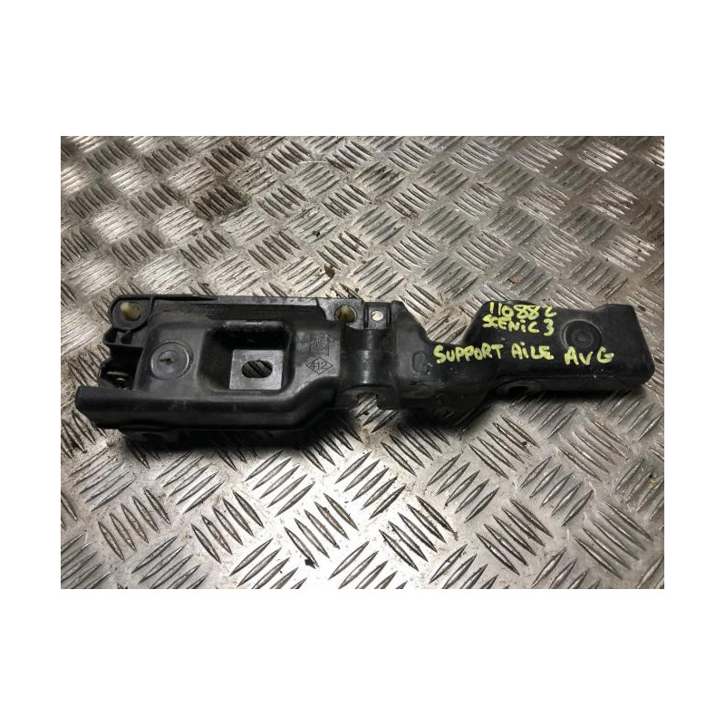 Support aile gauche RENAULT SCENIC 3 PHASE 3 d’occasion