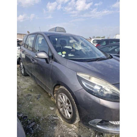 Support aile droit RENAULT SCENIC 3 PHASE 3 d’occasion